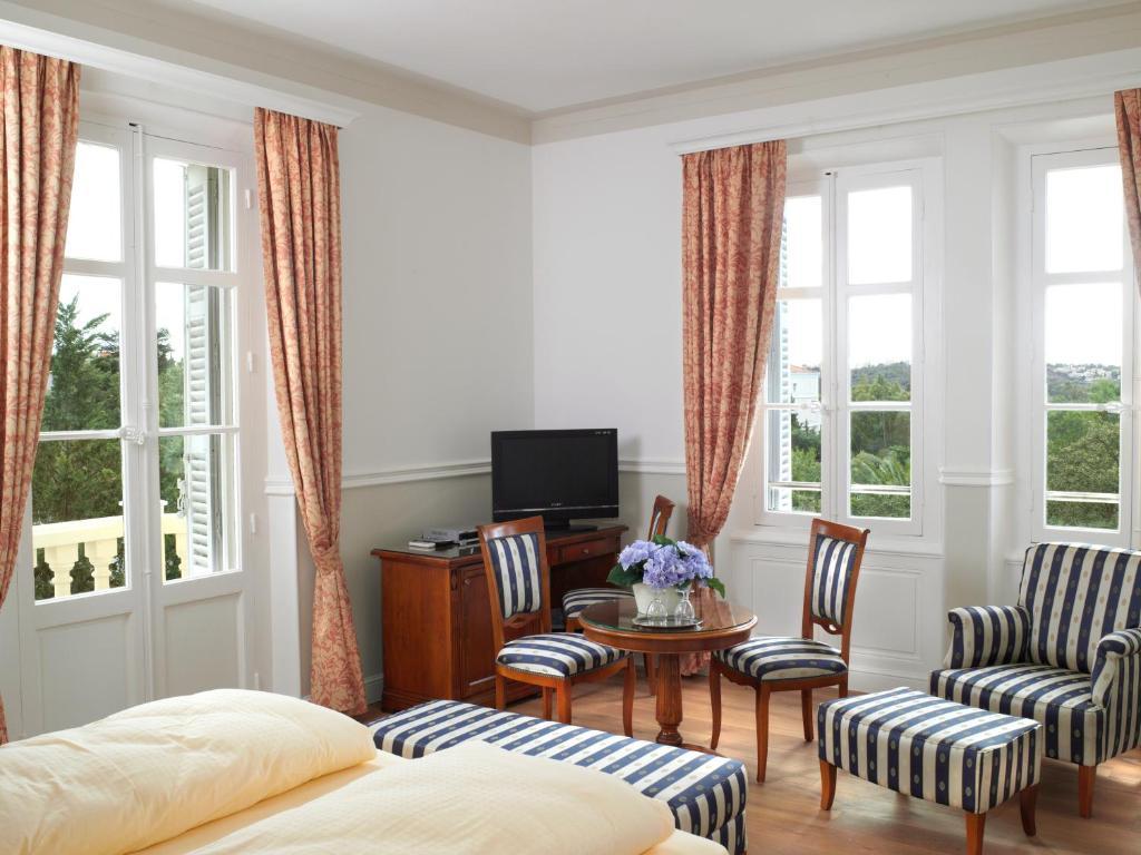 Hotel Villa La Cheneraie Saint-Raphaël Værelse billede